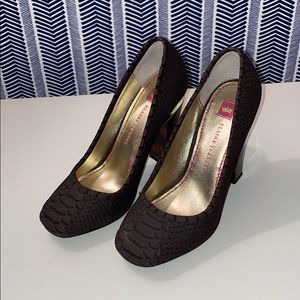Elaine Turner Brown Heels